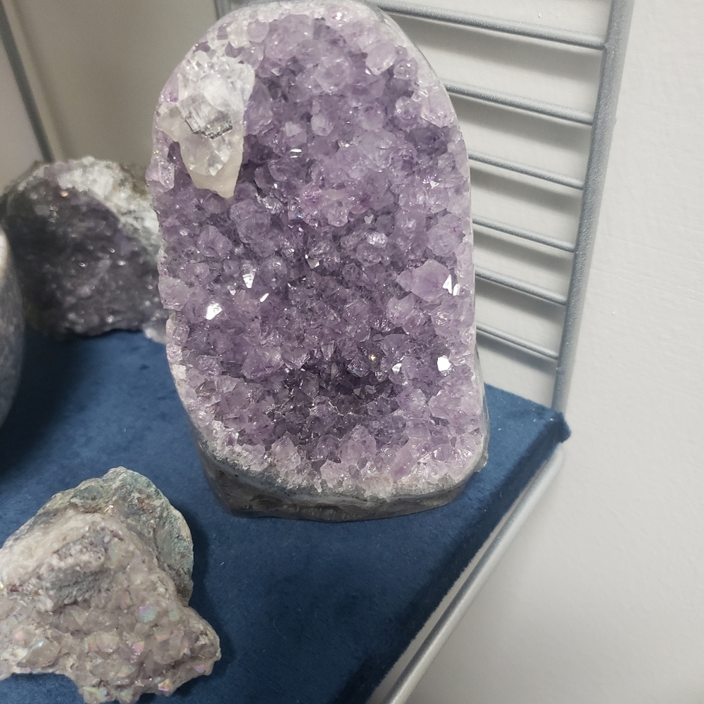 Purple amysth